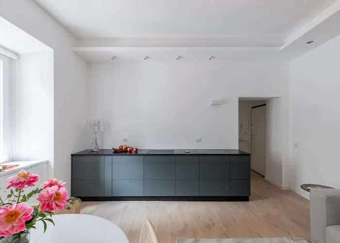 Appartement Iflat Vatican 2 Bedroom Design *