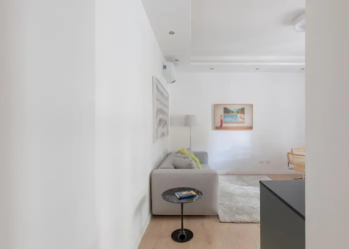 Iflat Vatican 2 Bedroom Design